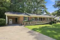 2212 Charles Boulevard, Greenville, NC 27858 — 3-bedroom waterfront home in Oakmont, Greenville, NC, photo 16 of 67: 3-web-or-mls-IMG_2840