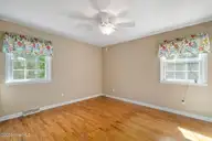 1946 Farley Drive, Wilmington, NC 28405 — 3-bedroom home in Farmington, Wilmington, NC, photo 16 of 36: 1946farley-016