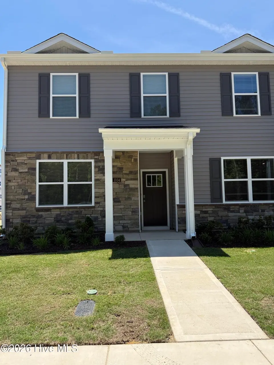 1034 Bayard Wootten Way, New Bern, NC 28562 — 3-bedroom townhome in Clock Road Townhomes, New Bern, NC, photo 1 of 37: 1034 Bayard Lot 43