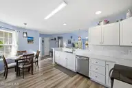 952 Wyndfall Drive SW, Sunset Beach, NC 28468 — 3-bedroom home in Wyndfall, Sunset Beach, NC, photo 7 of 41: 13_952 wyndfall dr-00013