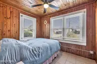 New Topsail Beach, Topsail Beach — 8-bedroom waterfront home in New Topsail Beach, Topsail Beach, NC, photo 17 of 71