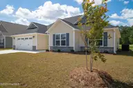 4016 Bluewater Boulevard, New Bern, NC 28562 — 3-bedroom home in Bluewater Rise, New Bern, NC, photo 4 of 53: 4016 Bluewater-4