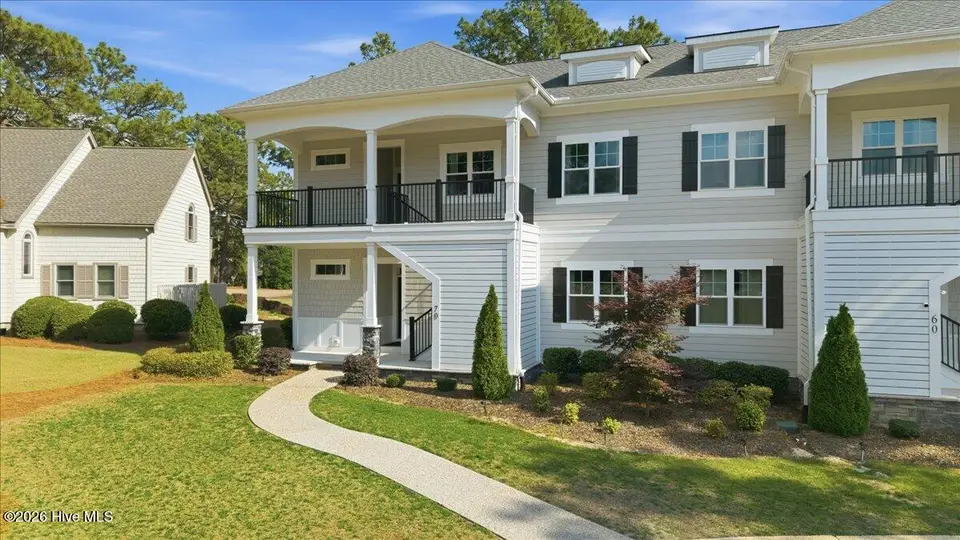70 Cochrane Castle Circle, Pinehurst, NC 28374 — 7-bedroom townhome in National, Pinehurst, NC, photo 1 of 68: 161-161_70 Cochchrane Castle Dr., Southe