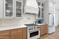 325 Sloan Lane, Pinehurst, NC 28374 — 4-bedroom home in Longleaf Pointe, Pinehurst, NC, photo 9 of 50: 25-web-Kitchen Stove
