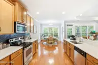 8184 Compass Pointe East Wynd NE, Leland, NC 28451 — 4-bedroom home in Compass Pointe, Leland, NC, photo 15 of 68