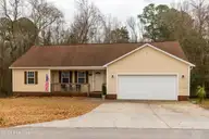 206 Hominy Court, Hubert, NC 28539 — 3-bedroom home in Ole Mill Village, Hubert, NC, photo 1 of 27: Front