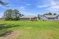 1129 Coral Reef Drive, New Bern, NC 28560 — 4-bedroom home in Fairfield Harbour, New Bern, NC, photo 12 of 62: 10-web-or-mls-0C0A6617