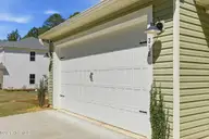 218 Brisbane Drive, Aberdeen, NC 28315 — 3-bedroom home in Bethesda Forest, Aberdeen, NC, photo 5 of 71: 218 Brisbane Drive-4