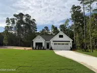 41 Peach Court, Burgaw, NC 28425 — 3-bedroom home in Peach Bluff, Burgaw, NC, photo 1 of 21