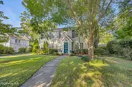 318 Colonial Drive, Wilmington, NC 28403 — 4-bedroom home in Forest Hills, Wilmington, NC, photo 3 of 60