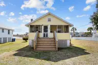 305 Atlanta Avenue, Carolina Beach, NC 28428 — 2-bedroom waterfront home in Heart of Carolina Beach, Carolina Beach, NC, photo 3 of 69: Atlanta Ave (3)