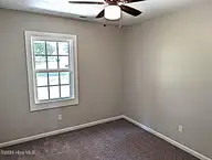 109 Royal Court, Jacksonville, NC 28546 — 3-bedroom home in Regalwoods, Jacksonville, NC, photo 16 of 21
