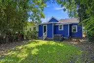 917 Dock Street, Wilmington, NC 28401 — 2-bedroom home, Wilmington, NC, photo 9 of 13
