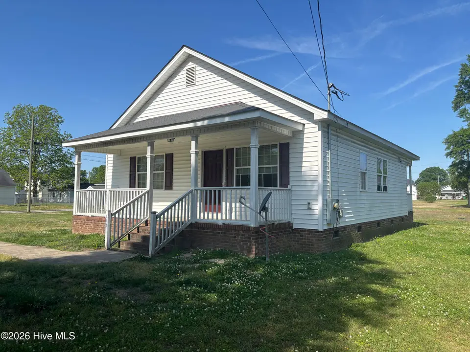 116 Reid Street SE, Wilson, NC 27893 — 3-bedroom home in Freeman Place III, Wilson, NC, photo 1 of 17: IMG_6613 (1)