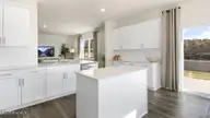 3085 Platinum Circle, West End, NC 27376 — 4-bedroom home in Gretchen Pines, West End, NC, photo 12 of 26: Kitchen