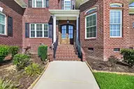 22 Shoreline Drive, Princeton, NC 27569 — 4-bedroom waterfront home in Lakeview Estates, Princeton, NC, photo 6 of 62: 7-web-or-mls-IMG_0479
