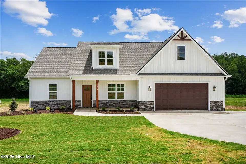 7345 Hill Road, Spring Hope, NC 27882 — 3-bedroom home in Spring Field, Spring Hope, NC, photo 1 of 42: 01-7345 Hill Rd-1
