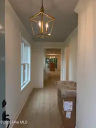 154 Coventry Court, New Bern, NC 28562 — 3-bedroom waterfront home in Stillwater Harbour, New Bern, NC, photo 18 of 28: Front Foyer Entry Hallway