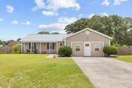 309 Parkton Drive, Richlands, NC 28574 — 3-bedroom home in Cherrywoods, Richlands, NC, photo 1 of 31