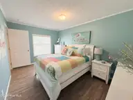201 Live Oak Drive, Cape Carteret, NC 28584 — 3-bedroom manufactured home in Bayshore Park, Cape Carteret, NC, photo 17 of 21: 201 Live Oak