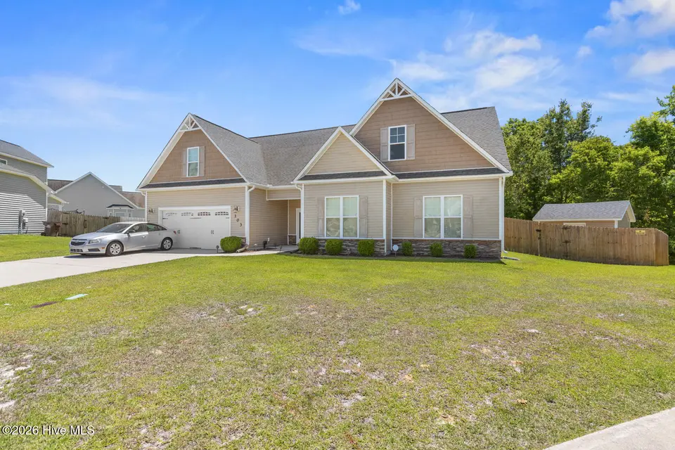 103 Gabriels Way, Jacksonville, NC 28546 — 5-bedroom home in Towne Pointe, Jacksonville, NC, photo 1 of 43: gabe-2