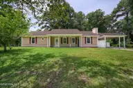 800 Mill River Road, Jacksonville, NC 28540 — 3-bedroom home in West River, Jacksonville, NC, photo 9 of 67