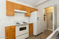 811 Grathwol Drive, Wilmington, NC 28405 — 3-bedroom home in Deerbrook Patio Homes, Wilmington, NC, photo 15 of 41: Kitchen