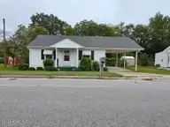 305 E Commercial Avenue, Stantonsburg, NC 27883 — 2-bedroom home, Stantonsburg, NC, photo 1 of 11: Front