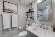 21 N Front Street Unit 3b4, Wilmington, NC 28401 — 1-bedroom condo in Downtown, Wilmington, NC, photo 18 of 30: 21NFrontStreetUnit3b4-4