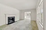 209 Brentwood Drive N, Wilson, NC 27893 — 4-bedroom home in Brentwood Forest, Wilson, NC, photo 10 of 60: Living Room