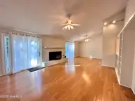 218 Pamlico Drive, Washington, NC 27889 — 3-bedroom home in Pamlico Village, Washington, NC, photo 11 of 38: Liviing Room 1
