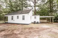 923 O Berry Street, Rocky Mount, NC 27803 — 2-bedroom home, Rocky Mount, NC, photo 3 of 31: 0004-IMG_8724