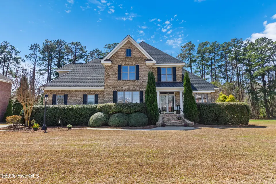 1502 Zurich Place, New Bern, NC 28562 — 4-bedroom waterfront home in Hidden Harbor, New Bern, NC, photo 1 of 54: 1502 Zurich Place, New Bern, NC 28562