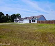 603 Bright Harvest Drive, Maysville, NC 28555 — 3-bedroom home in Batchelors Cove, Maysville, NC, photo 2 of 51