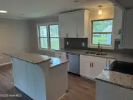 620 S Orange Street, Wallace, NC 28466 — 4-bedroom home in Wallace, Wallace, NC, photo 3 of 14: IMG_4666