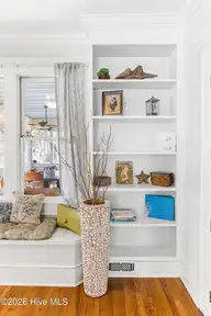 410 S 5th Avenue, Wilmington, NC 28401 — 3-bedroom home in Historic District, Wilmington, NC, photo 14 of 53: 013_410_south_fifth_avenue-10_525
