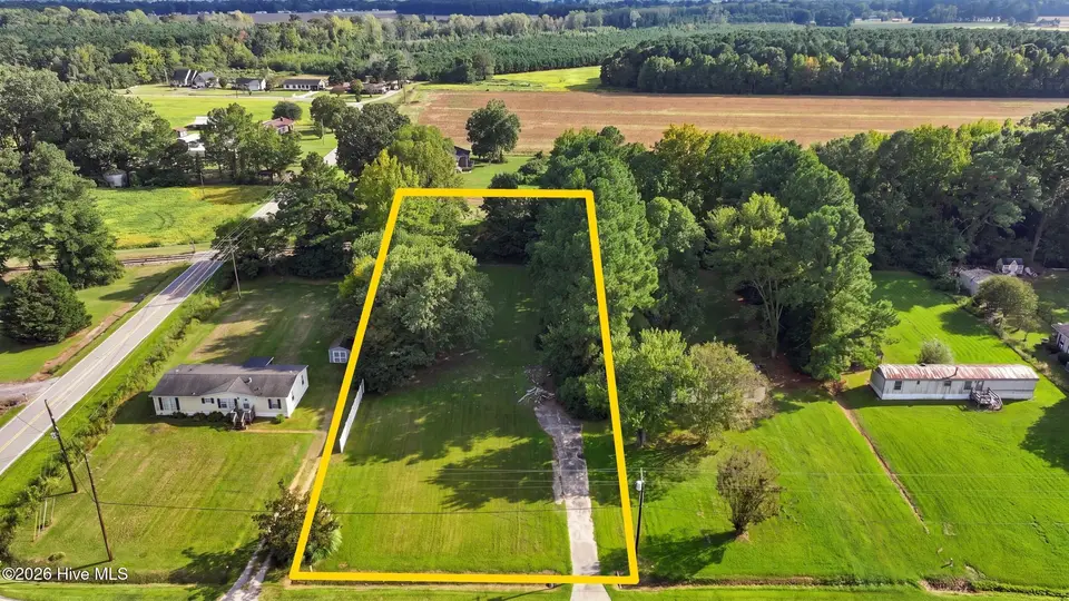 404 Pasquotank Station Road, Elizabeth City, NC 27909 — lot in Woodside, Elizabeth City, NC, photo 1 of 4: 404 Ariel Lot 1