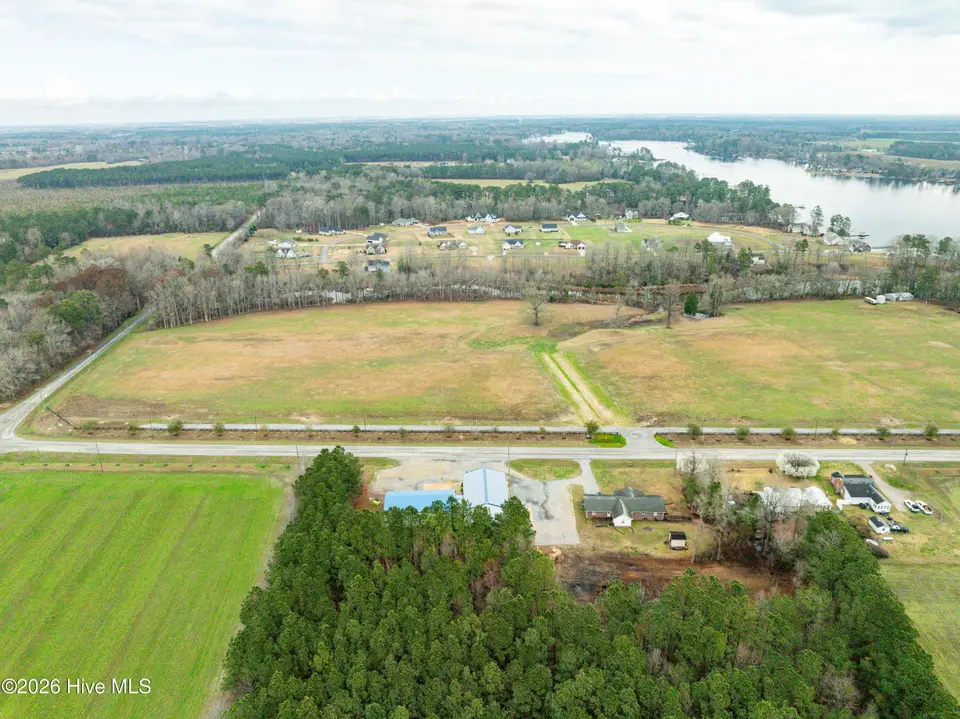 0 1 Nc 92 Hwy E, Bath, NC 27808 — waterfront lot in Olde Town, Bath, NC, photo 1 of 31: 001 Main View NC 92 Hwy E, Bath lots