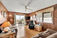 225 Sea Shore Drive, North Topsail Beach, NC 28460 — 4-bedroom waterfront home in Old Settlers Beach, North Topsail Beach, NC, photo 14 of 63: IMG_8209
