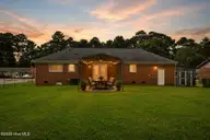 126 Dare Drive, New Bern, NC 28560 — 3-bedroom home in Croatan Woods, New Bern, NC, photo 17 of 18: 126 Dare-0779V