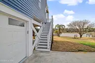 102 SW Yacht Drive, Oak Island, NC 28465 — 4-bedroom waterfront home, Oak Island, NC, photo 4 of 46: imgHP038