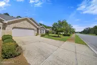 1143 Lillibridge Drive, Leland, NC 28451 — 3-bedroom townhome in Brunswick Forest, Leland, NC, photo 4 of 40