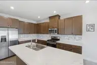 112 Spinnaker Street, Elizabeth City, NC 27909 — 3-bedroom townhome in Tooley Harbor Villas, Elizabeth City, NC, photo 12 of 77: 29_112_spinikker_st_e_city_033