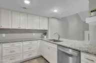 1800 Eastwood Road 217, Wilmington, NC 28403 — 3-bedroom townhome in Lions Gate Townhouses, Wilmington, NC, photo 10 of 36: 015_img_4025_465