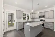 604 Tuscany Circle, Princeton, NC 27569 — 3-bedroom home in Gander Lake, Princeton, NC, photo 10 of 26: 010_file_563