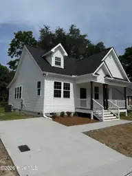 441 Evans Street, Wilmington, NC 28405 — 3-bedroom home in Ridgecrest, Wilmington, NC, photo 2 of 10