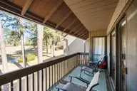 800 Saint Andrews Drive # 232, Pinehurst, NC 28374 — 2-bedroom condo in Linville Garden, Pinehurst, NC, photo 3 of 21: 36-web-or-mls-DSC04508