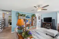 118 Crab Street, Holden Beach, NC 28462 — 3-bedroom home in L.S. Holden, Holden Beach, NC, photo 15 of 70