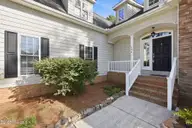 104 Bargate Drive, New Bern, NC 28562 — 3-bedroom home in Hunters Ridge, New Bern, NC, photo 10 of 62: 48-web-or-mls-0C0A0964