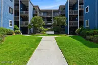 2210 New River Inlet Road Unit 252, North Topsail Beach, NC 28460 — 1-bedroom waterfront condo in Topsail Reef, North Topsail Beach, NC, photo 3 of 25